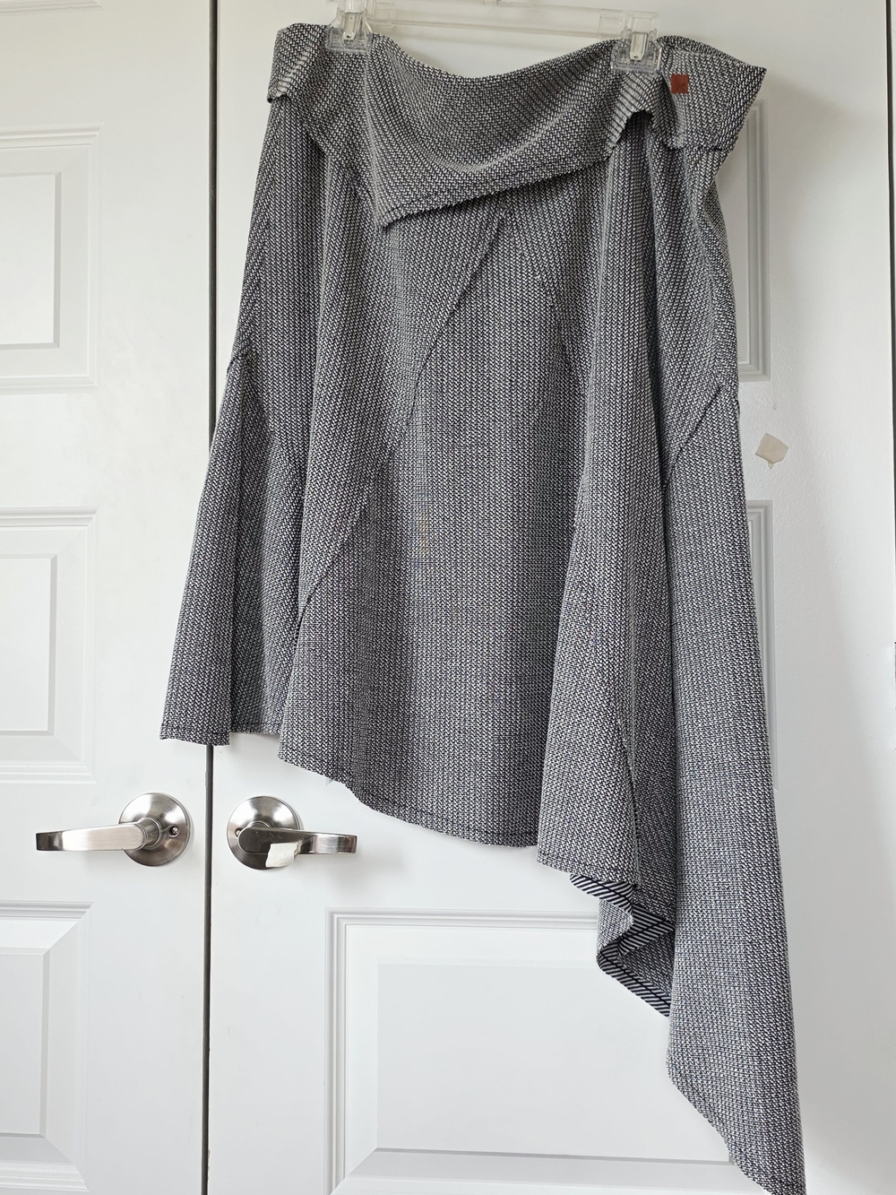 Peace Love World Gray & White Asymmetrical Knit Skirt - Picture 2 of 7